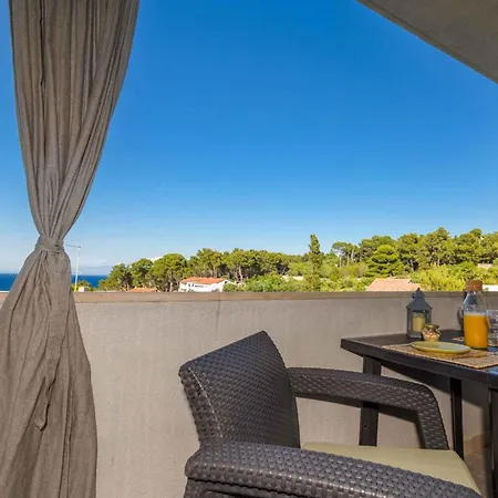 In 26474 Apartamento Veli Lošinj