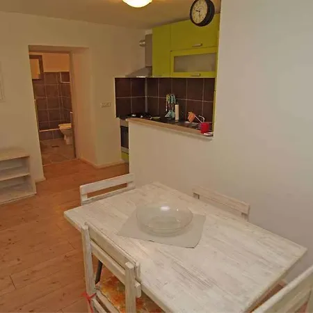 In 26474 Apartamento Veli Lošinj