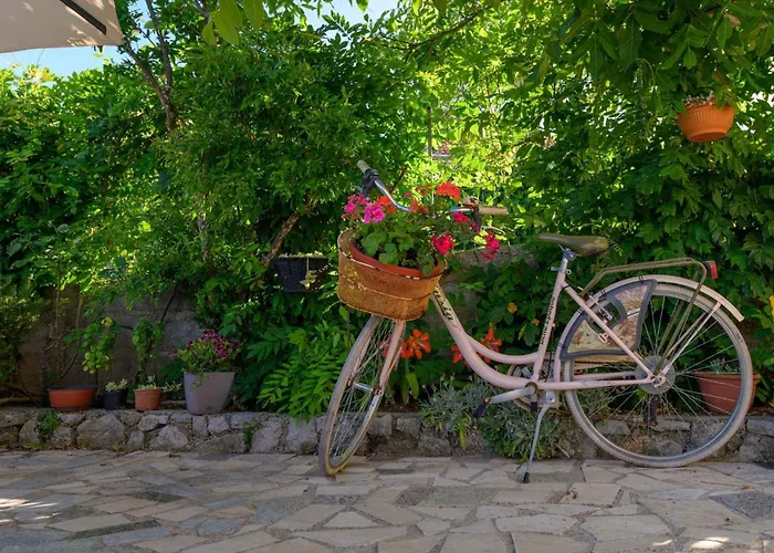 In 26474 Lägenhet Veli Lošinj